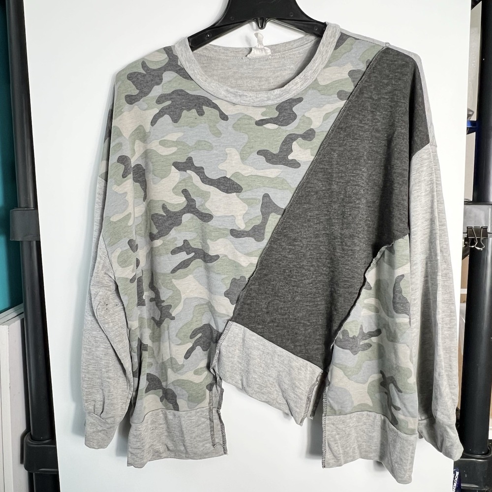 Bibi Womens 2X Camo Colorblock Pullover Sweatshirt Uneven Hemline Lightweight